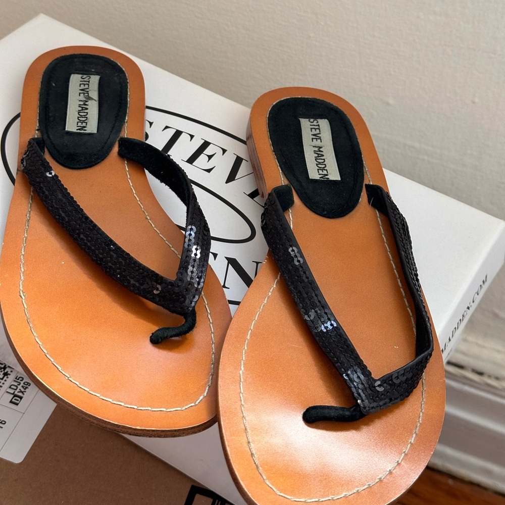 Steve madden chic slippers